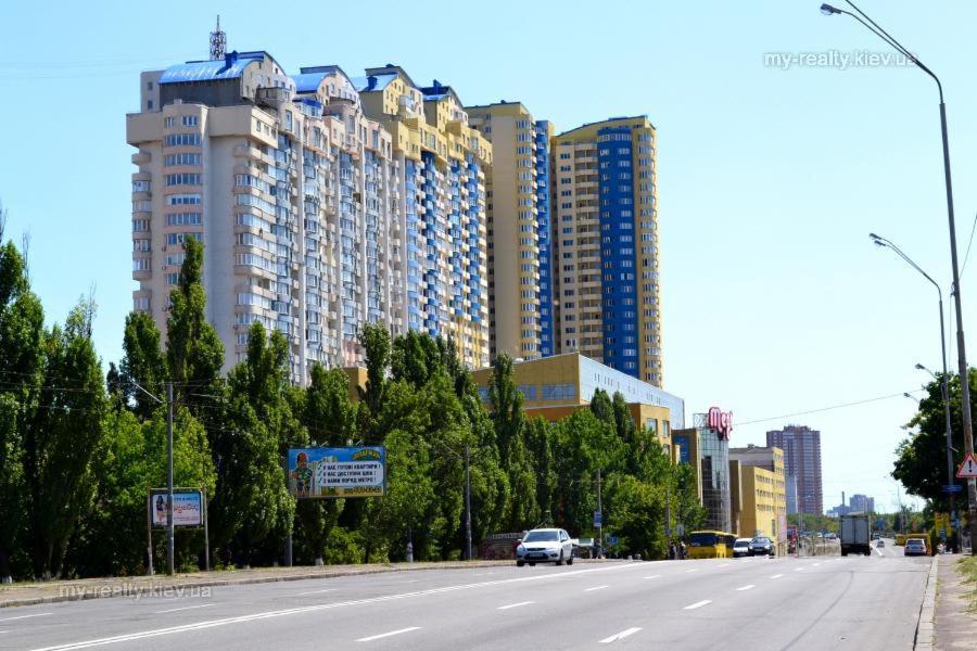 Квартира В Мега Сити Kijev Kültér fotó